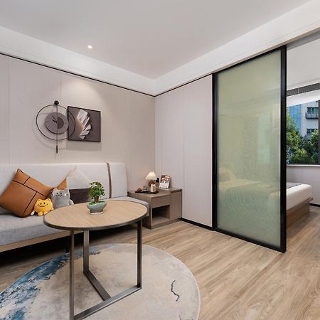 Cm Serviced Apartment Shenzhen Dongmen Bagian luar foto