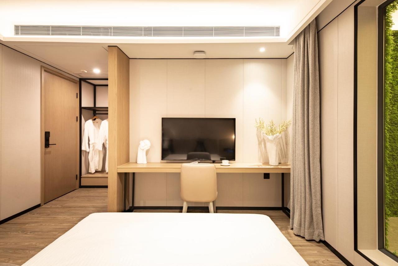 Cm Serviced Apartment Shenzhen Dongmen Bagian luar foto
