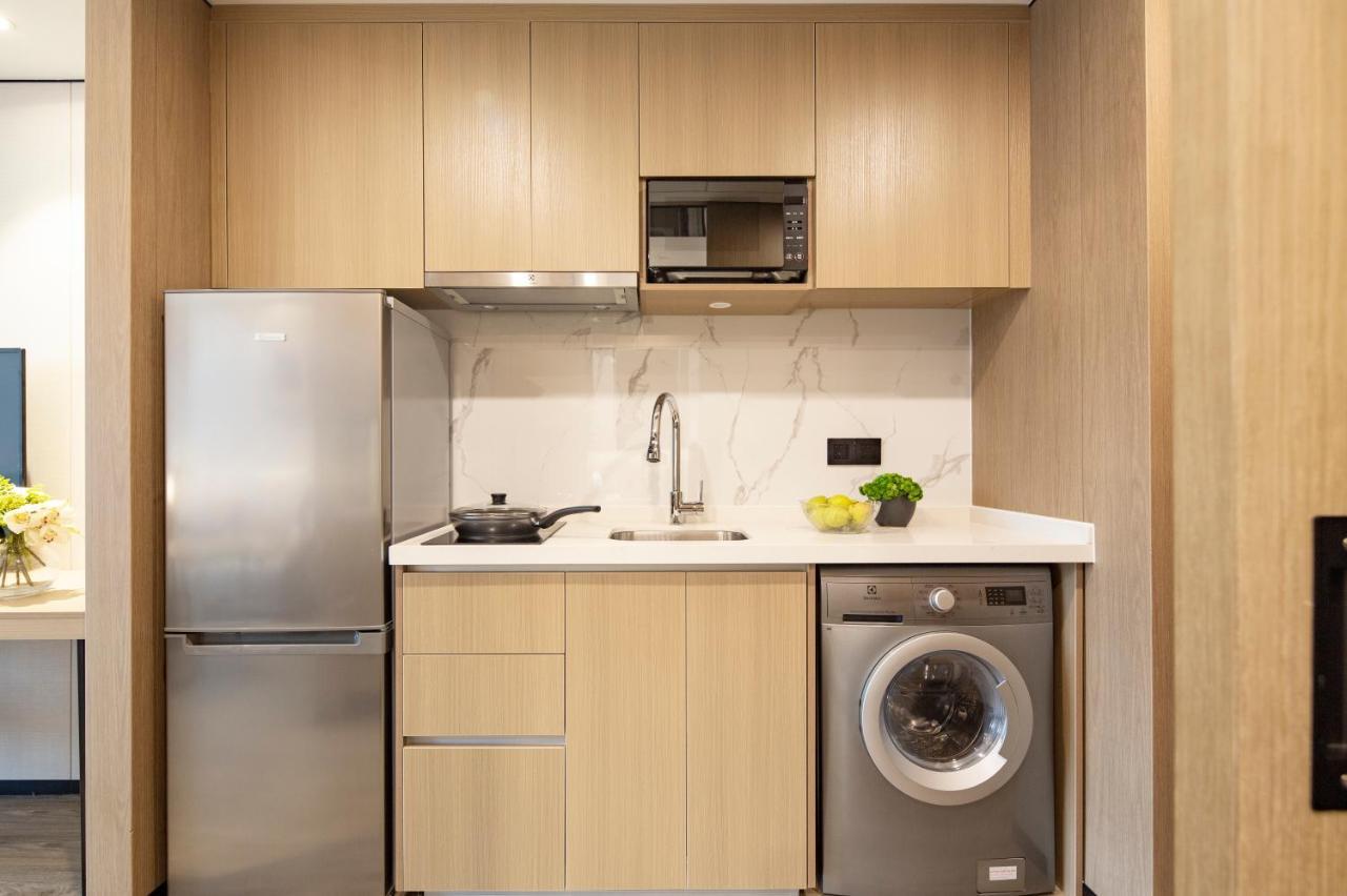 Cm Serviced Apartment Shenzhen Dongmen Bagian luar foto