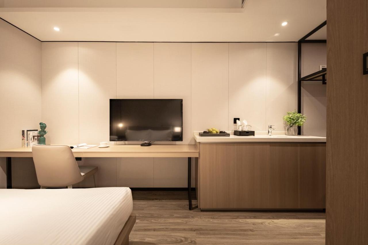 Cm Serviced Apartment Shenzhen Dongmen Bagian luar foto